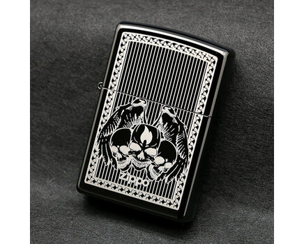 Купите зажигалку Zippo 28678 Winged Skulls Ebony (черный глянец, гравированный рисунок черепов с крыльями, логотип Зиппо) в интернет-магазине